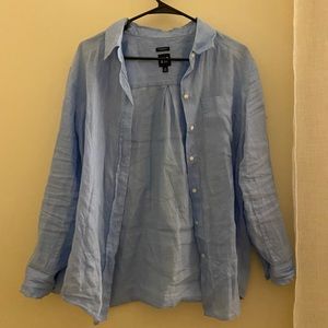 Gap Women’s Boyfriend Linen Shirt, Color: Wind Blue, Size: S. Like new!